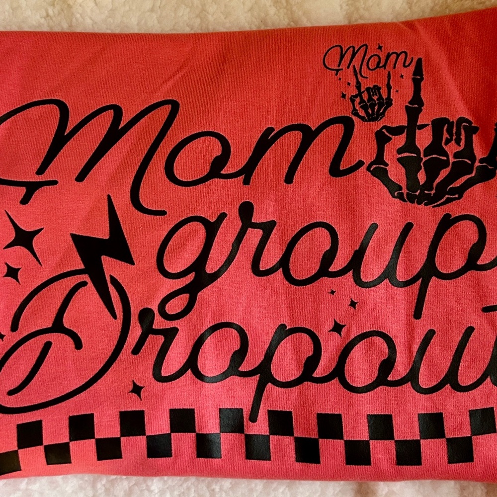 Coral  'Mom Group Dropout' Graphic T-Shirt
